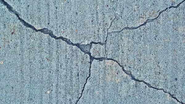 Fissures, séisme (image d'illustration) - Sputnik Afrique