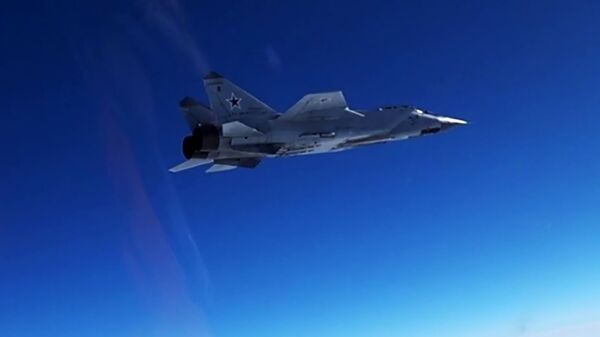 Un Mig-31 lors d'exercices en Arctique, archives - Sputnik Afrique