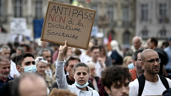 Manifestation anti pass - Sputnik Afrique