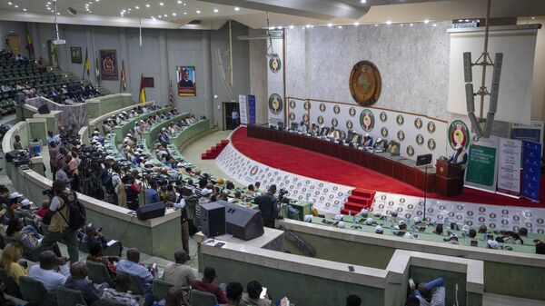 A joint press conference by African Union (AU) and Economic Community of West African States (ECOWAS) electoral observers is held in Abuja, Nigeria - Sputnik Africa