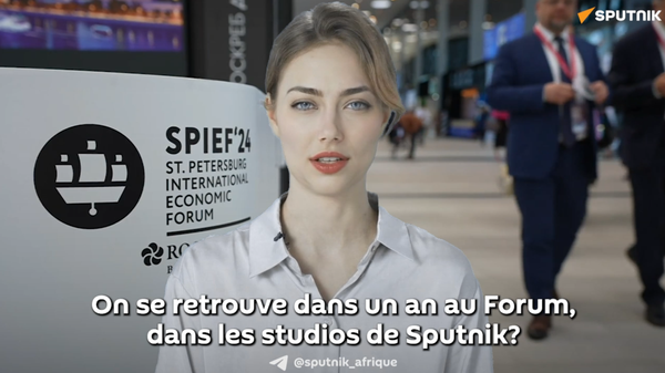 Anna virtuelle au Forum économique de Saint-Pétersbourg - Sputnik Afrique