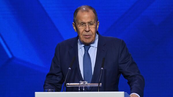 Russian foreign minister is delivering a speech during the 2th Minsk International Conference on Eurasian Security  - Sputnik Afrique