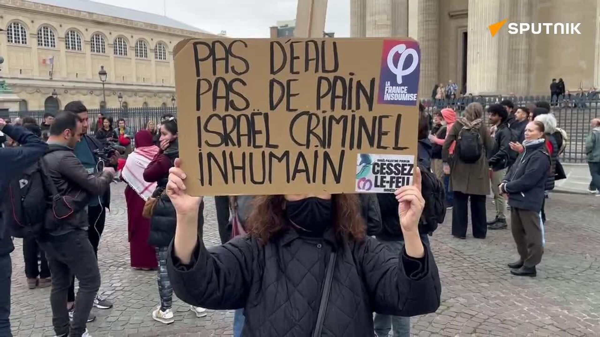 Gaza, Paris est avec toi: un rassemblement pro-palestinien dans la capitale française Gaza, Paris est avec toi: un rassemblement pro-palestinien dans la capitale française - Sputnik Afrique, 1920, 25.04.2025