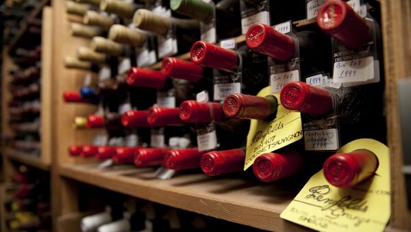 Bouteilles de vin italien - Sputnik Afrique