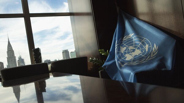 A United Nations flag is seen at U.N. Headquarters in New York - Sputnik Afrique