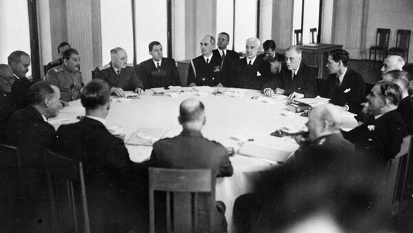 Les Alliés de la Seconde Guerre mondiale discutent  le destin du monde d'après-guerre - Sputnik Afrique