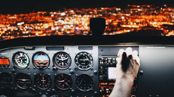 Un cockpit - Sputnik Afrique
