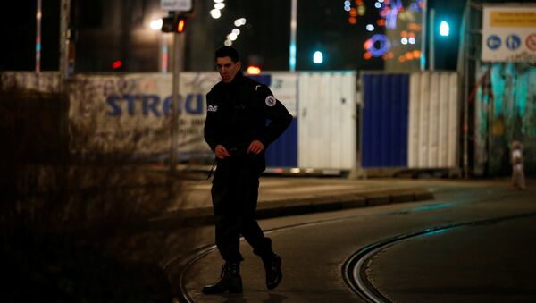 Policía en el lugar del tiroteo en Estrasburgo - Sputnik Afrique