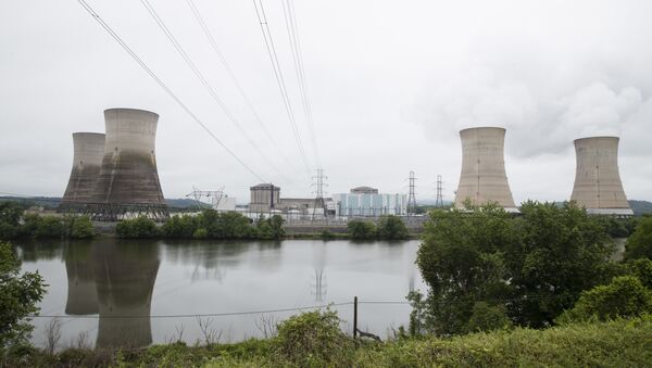 Shown is the Three Mile Island nuclear power plant in Middletown, Pa., Monday, May 22, 2017 - Sputnik Afrique