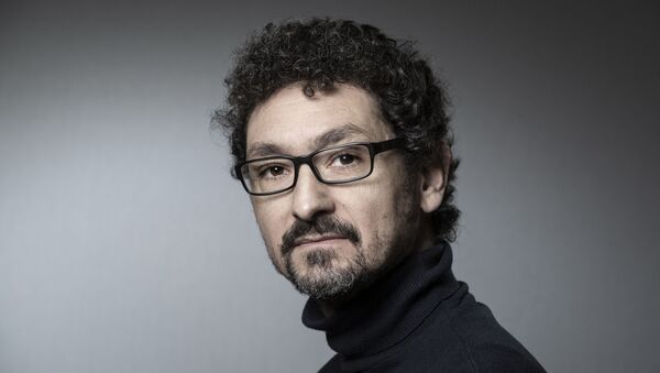 French writer David Foenkinos poses during a photo session on January 30, 2019 in Paris. (Photo by JOEL SAGET / AFP) - Sputnik Afrique