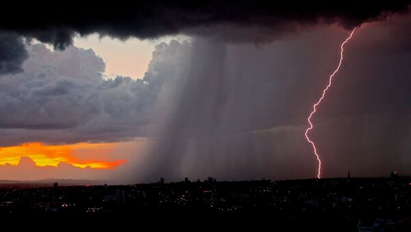 Lightning Bolt - Sputnik Afrique