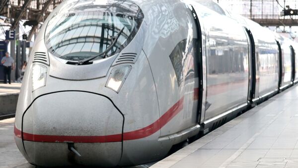 le train - Sputnik Afrique